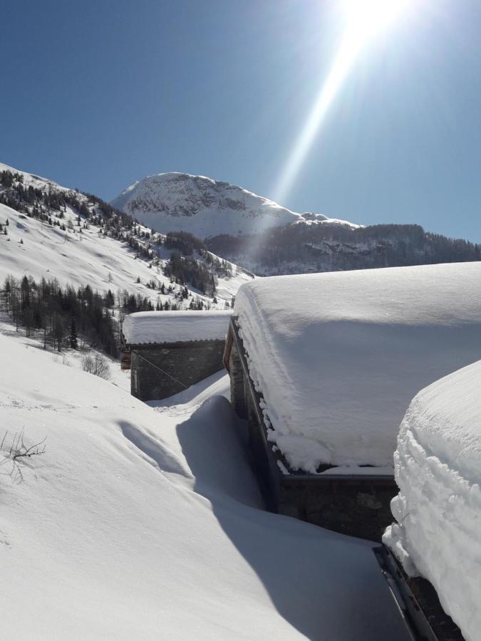 Les Campanules Bourg-Saint-Maurice Exterior foto